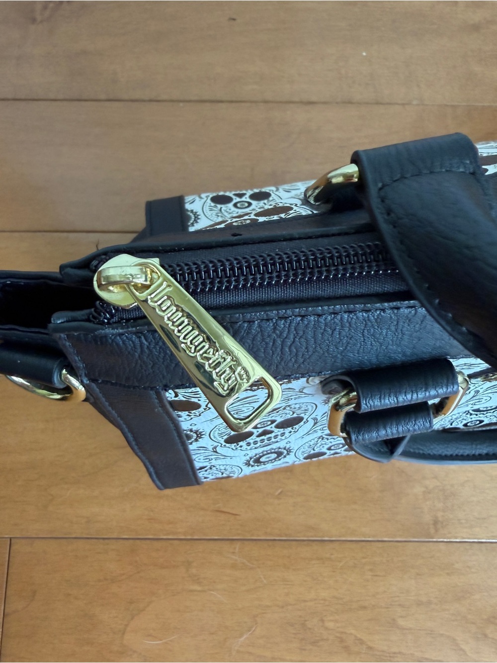 Loungefly Black and White Sugar Skull Satchel Handbag - Picture 2 of 4
